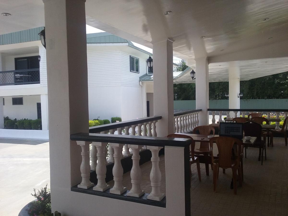Mcroyal Hotel เมาท์ฮาเกน ภายนอก รูปภาพ